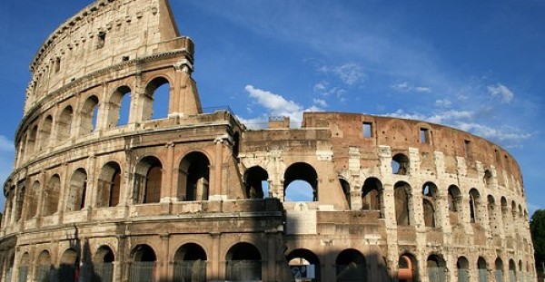 Ιταλία-Ανάκαμψη της οικονομίας μέσω…WiFi