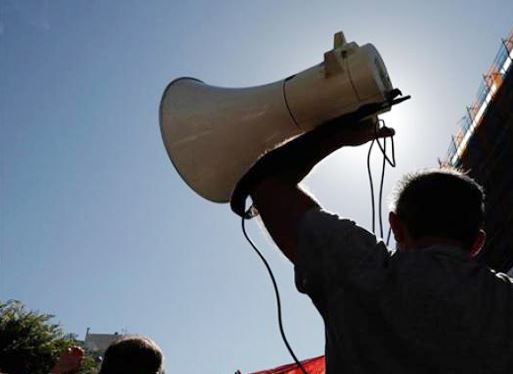 Κόβουν τα προνόμια από τους συνδικαλιστές