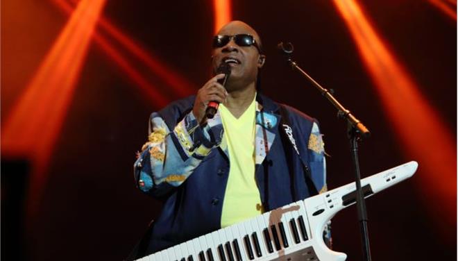 Περιμένει τρίδυμα ο Στίβι Γουόντερ