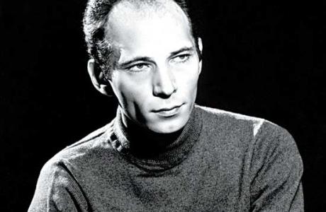 Μία σπάνια συνέντευξη-Ο Άκης Πάνου μιλάει στον Μάνο Τσιλιμίδη τον Δεκέμβριο του 1996