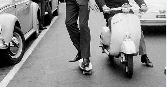 ΦΩΤΟ-Ο σταρ που έκανε σκέιτ το ‘65