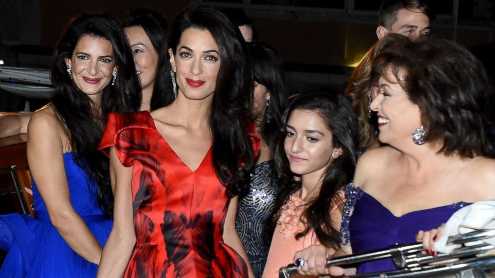 ΦΩΤΟ-Η εντυπωσιακή αδελφή της Αμάλ Αλαμουντίν