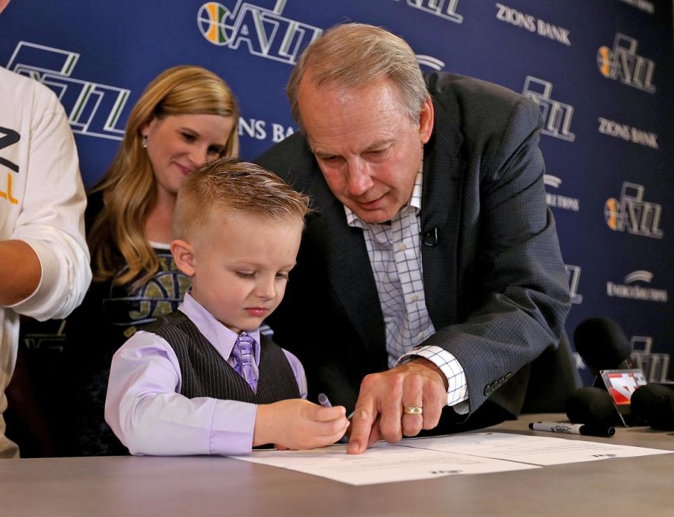 ΒΙΝΤΕΟ-5χρονος με λευχαιμία έζησε το όνειρο… του ΝΒΑ