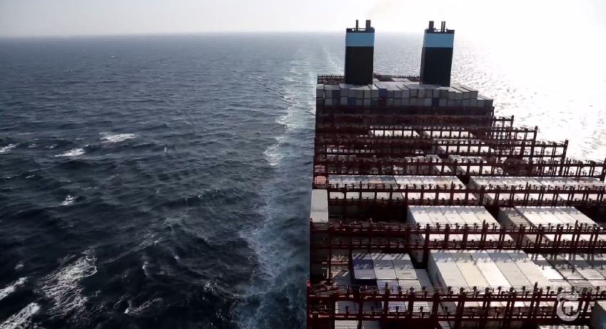 ΒΙΝΤΕΟ-Ο “κολοσσός” των φορτηγών πλοίων