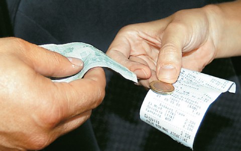 Φοροδιαφεύγει μια στις δέκα επιχειρήσεις