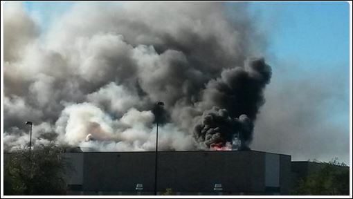 ΤΩΡΑ-Συντριβή αεροσκάφους στο αεροδρόμιο του Κάνσας