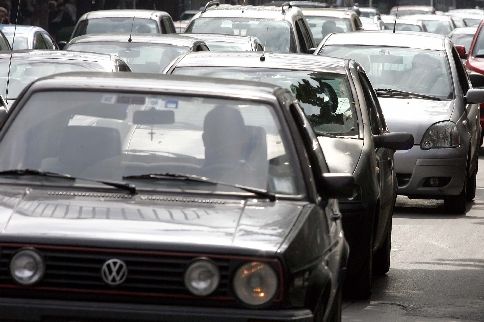 Αποκαθίσταται η κυκλοφορία στο κέντρο της Αθήνας