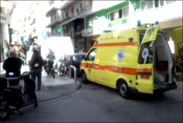 Λιποθύμησε στην ουρά για τον ΕΝΦΙΑ