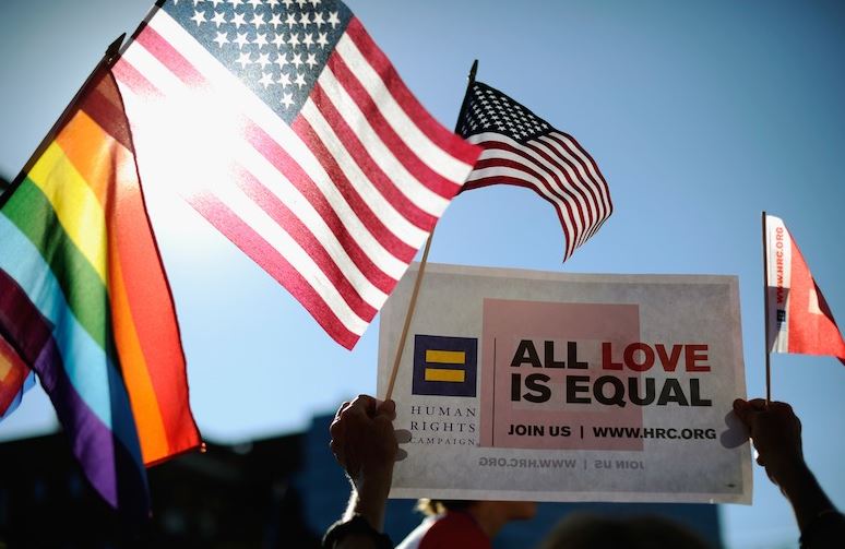 Αναγνωρίστηκε ο γάμος ομοφυλοφίλων σε ακόμη έξι πολιτείες των ΗΠΑ