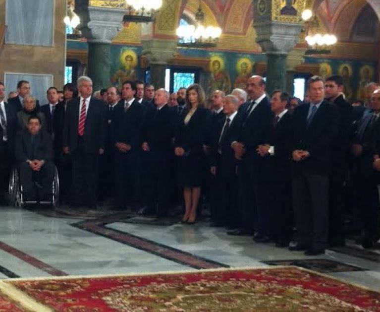 ΒΙΝΤΕΟ-Κικίλιας και Ιωαννίδης προσκύνησαν στον Ιερό Ναό του Αγίου Ανδρέα