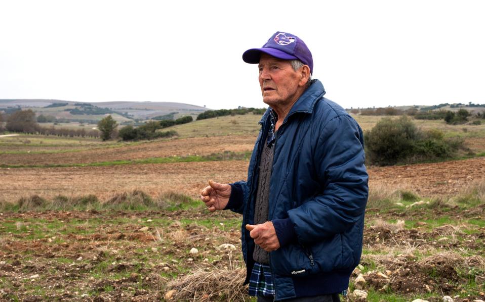 Οι αγρότες της Αμφίπολης που βρίσκουν αρχαία