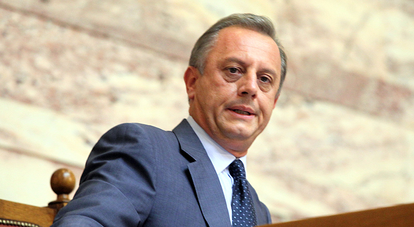 Υπ. Εργασίας: “Όχι” σε οριζόντια μείωση των εισφορών προς τον ΟΑΕΕ