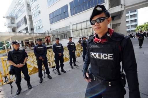 Αστυνομικός έκρυβε στο σπίτι του 24 εκ. €