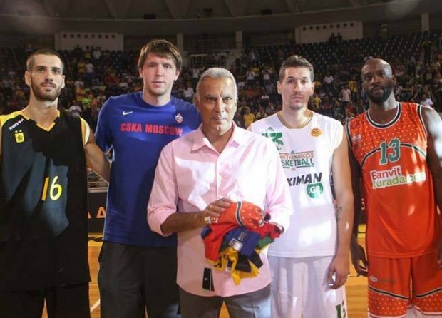 Σε δημοπρασία οι φανέλες των αρχηγών του «Nick Galis Cup»