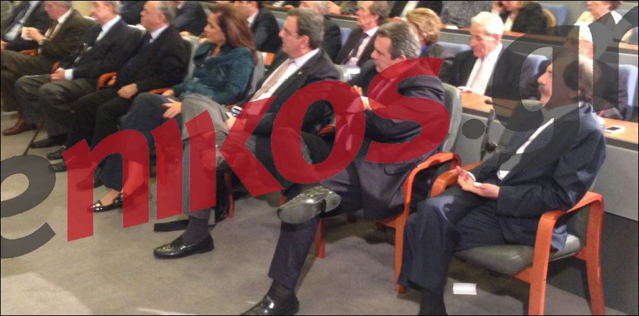 ΦΩΤΟ-Ο Καμμένος με την Ντόρα στην εκδήλωση για τον Παύλο Μπακογιάννη