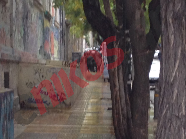 ΤΩΡΑ-ΦΩΤΟ-Διμοιρία ΜΑΤ στη Στουρνάρη