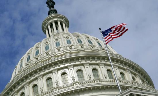 Οι Ρεπουμπλικάνοι κερδίζουν τις τρεις από τις έξι έδρες