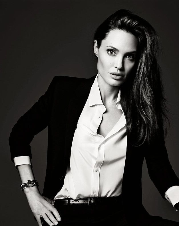 Τζολί: Θα ήμουν ευτυχής να τα παρατήσω κάποια στιγμή