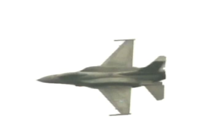 ΒΙΝΤΕΟ-Καθήλωσαν το Ναύπλιο οι ελιγμοί του Σμηναγού Στράλη