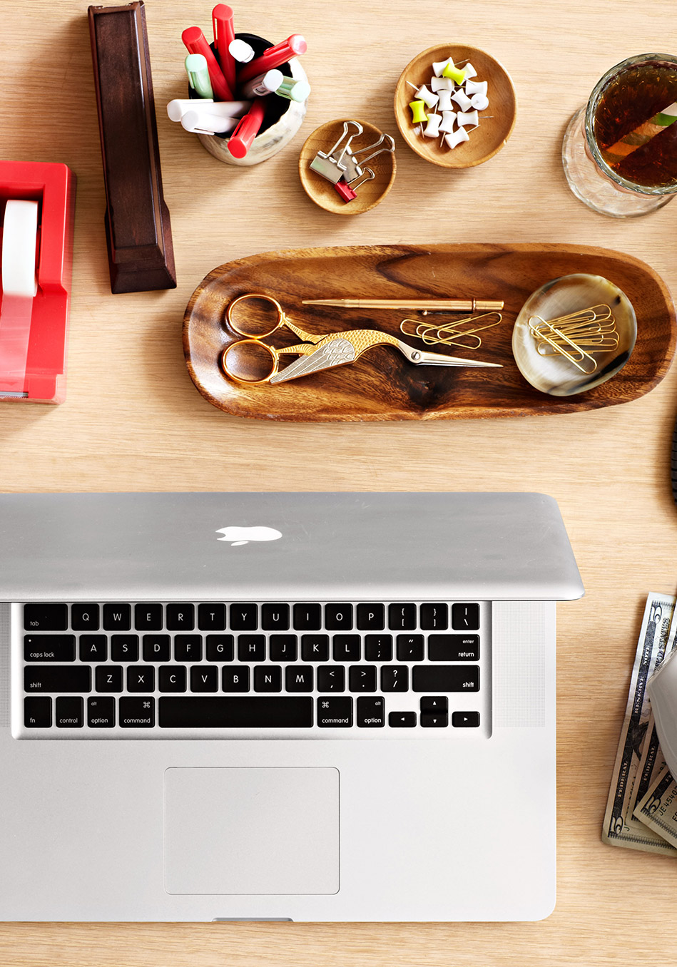 Daily routine - desk