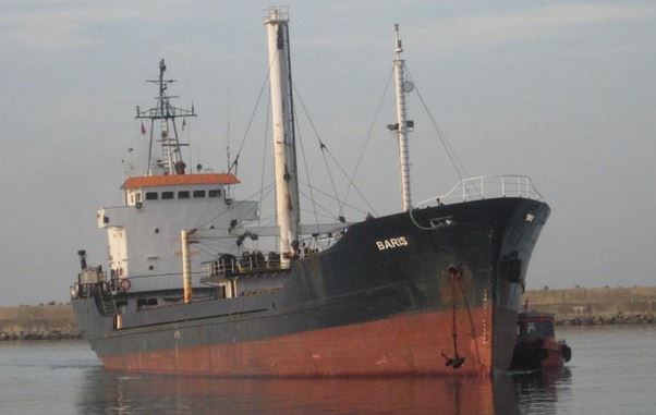 700 οι μετανάστες στο ακυβέρνητο πλοίο