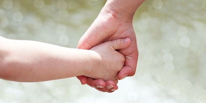 Όταν το κράτος στέλνει τα παιδιά στα ιδρύματα