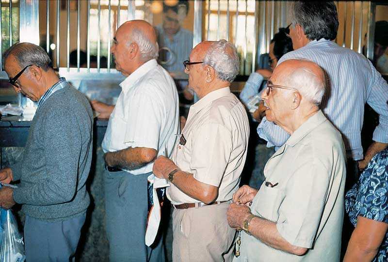 Νέα κίνητρα για πρόωρη συνταξιοδότηση-Ποιους αφορά