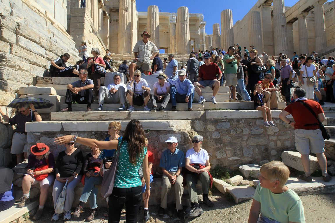 “Ο ελληνικός τουρισμός σπάει όλα τα ρεκόρ”