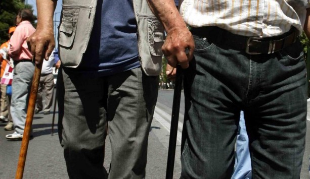 Κρήτη: Έλυσαν τις διαφορές τους με τις… μαγκούρες