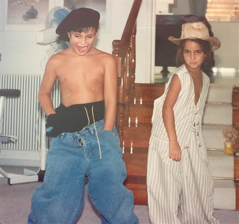 Αναγνωρίζετε την παρουσιάστρια;