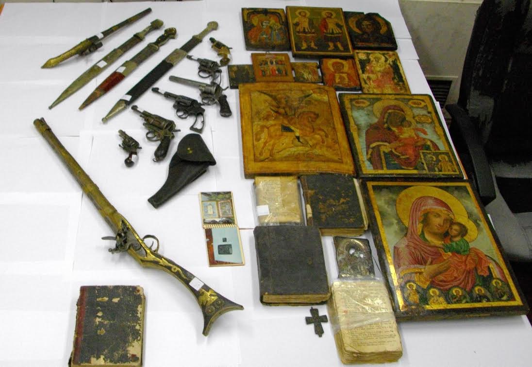 ΦΩΤΟ-Ο 60χρονος διακινητής αρχαίων