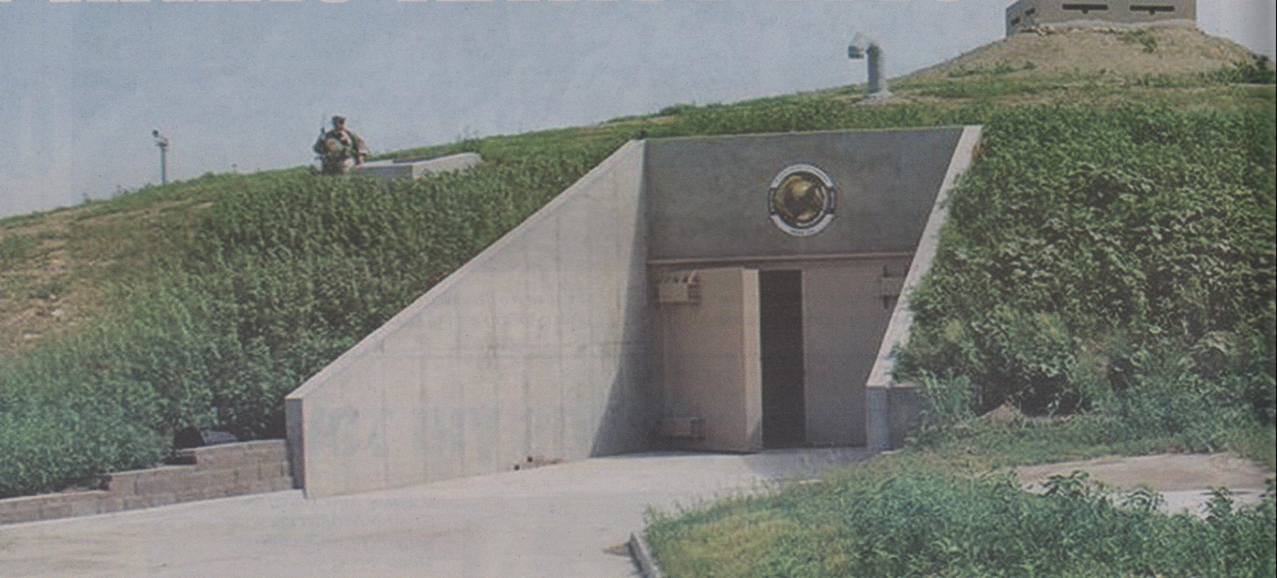 ΦΩΤΟ-Πεντάστερο πυρηνικό καταφύγιο