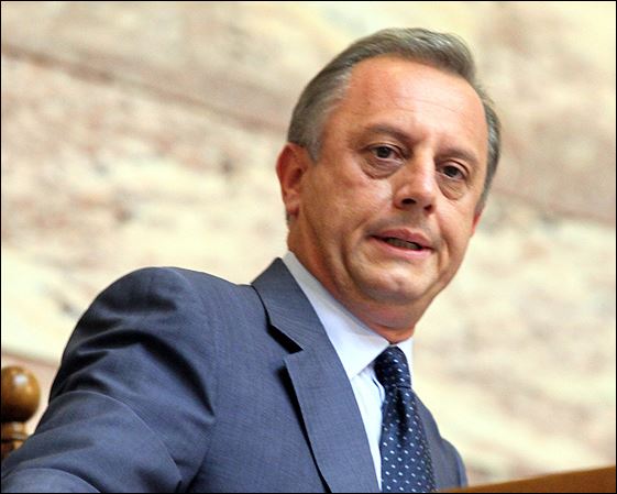 Μπέζας: Δεν υπάρχει αλλαγή ηλικιακών ορίων όσων συνταξιοδοτούνται