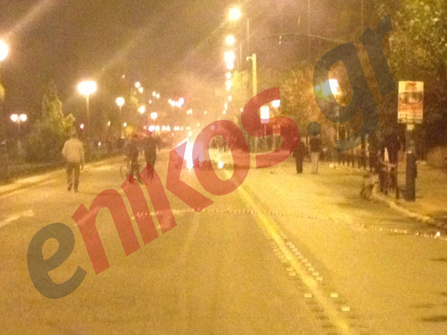 Nέα ΦΩΤΟ-Φωτιά σε κάδο στη Βασιλίσσης Σοφίας