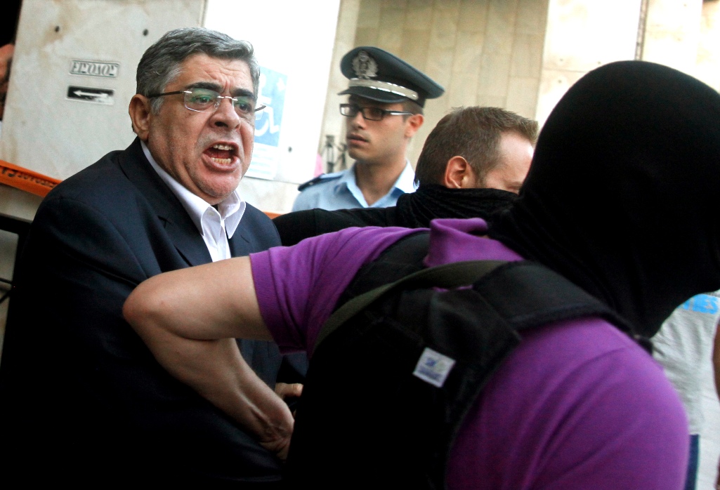 Πολιτικές επιπλοκές από τη δίκη της Χρυσής Αυγής