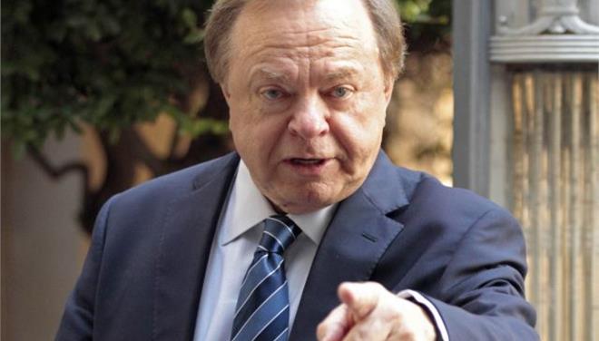 Έδωσε 1 δισ. δολάρια για να πάρει διαζύγιο