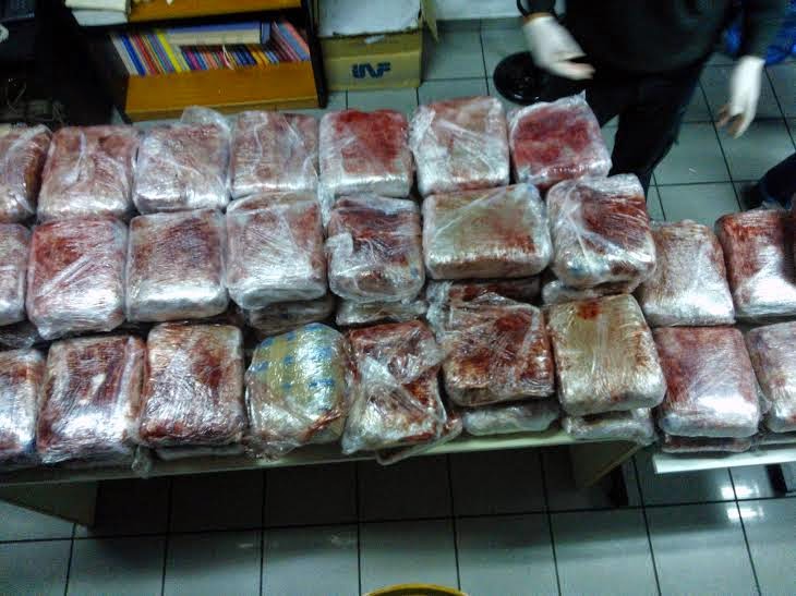 Μπλόκαραν φορτηγό με 108 κιλά χασίς