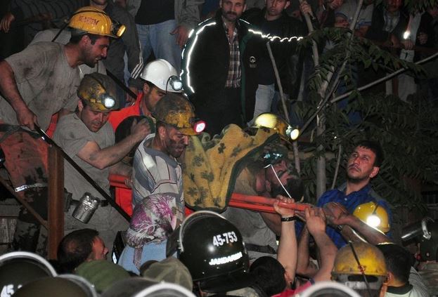 Τουρκία: Νεκροί δύο από τους 18 ανθρακωρύχους