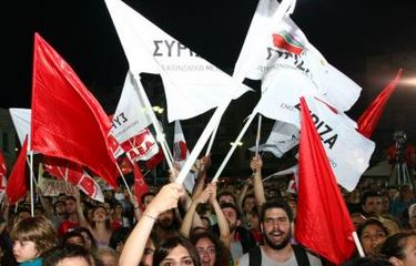 ΦΩΤΟ-Νεολαία ΣΥΡΙΖΑ: Απεργεί και ο… Μοχάμεντ Άλι