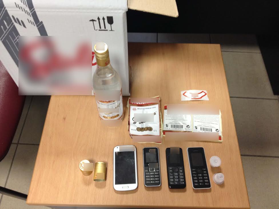 ΦΩΤΟ-Εντόπισαν παράνομο εργαστήριο παρασκευής βότκας