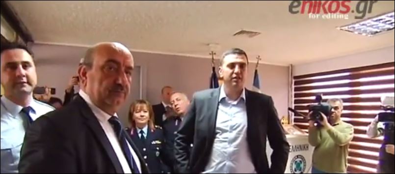 ΒΙΝΤΕΟ-Έφυγε ο Κικίλιας και έμειναν οι αξιωματικοί της ΕΛ ΑΣ