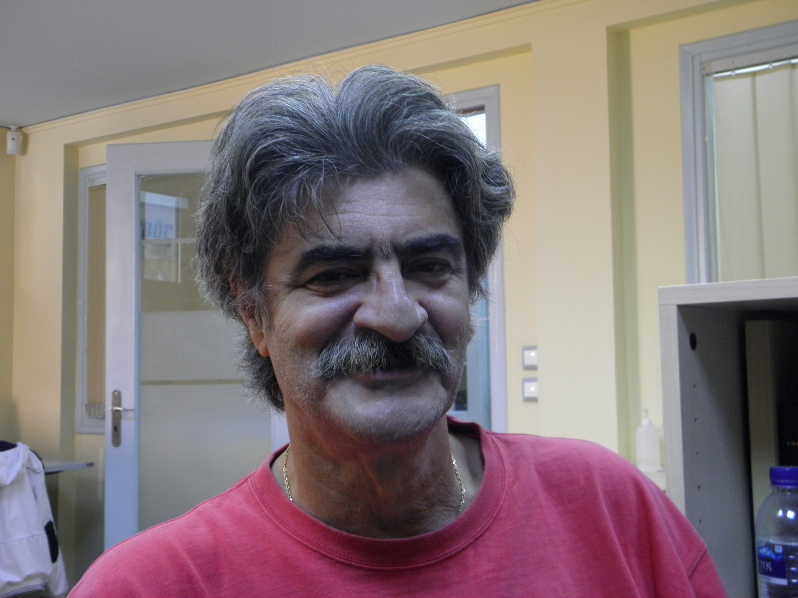 “Έφυγε” ο ηθοποιός Μπάμπης Αλατζάς