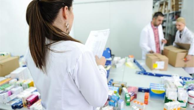 Παρέμβαση του ΕΟΦ ζητούν οι φαρμακοποιοί
