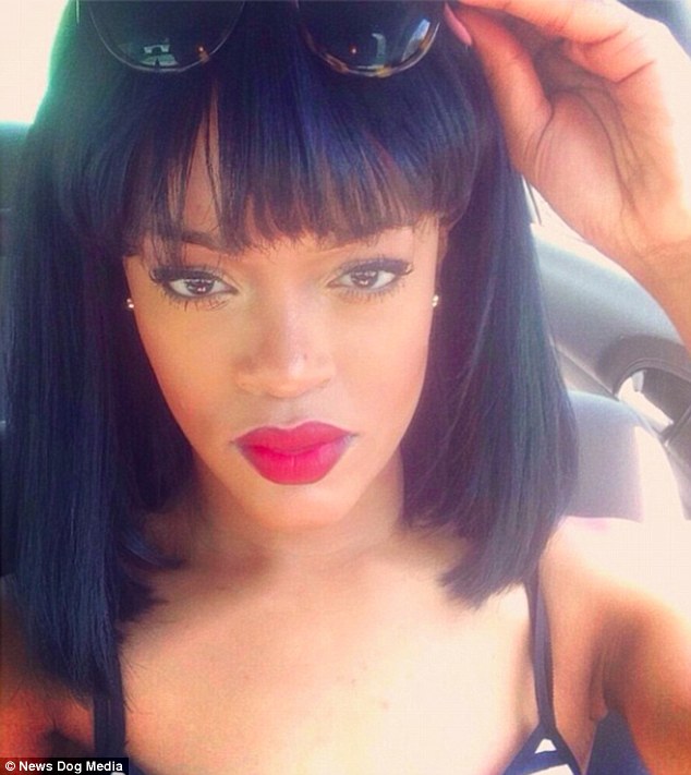 ΦΩΤΟ-Η 22χρονη σωσίας της Rihanna