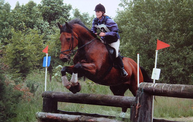 Έβαλε τέλος στη ζωή της μετά το θάνατο του αλόγου της