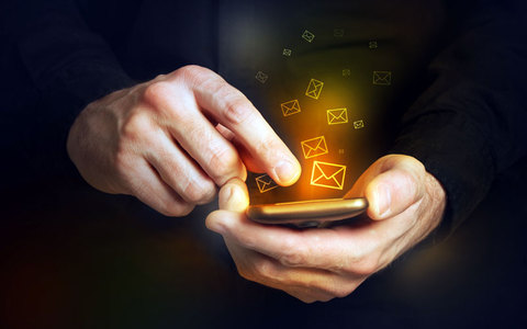 Έψαχναν μέσω SMS τον έρωτα και τον πλήρωσαν… χρυσό