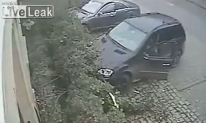 ΒΙΝΤΕΟ-Είχε… ραντεβού με την ατυχία