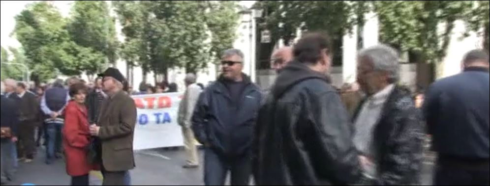 ΤΩΡΑ-Συγκέντρωση διαμαρτυρίας εργαζομένων στον τομέα του μετάλλου