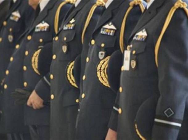 Πότε θα δοθούν οι αυξήσεις και τα αναδρομικά στους ενστόλους