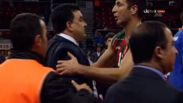 ΒΙΝΤΕΟ-Ο καυγάς του Αγγέλου με τον Σαρίτσα